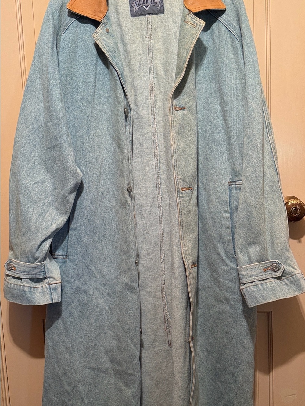 Fluid Blues Vintage Light Blue Denim Trench Coat with Brown Leather Collar